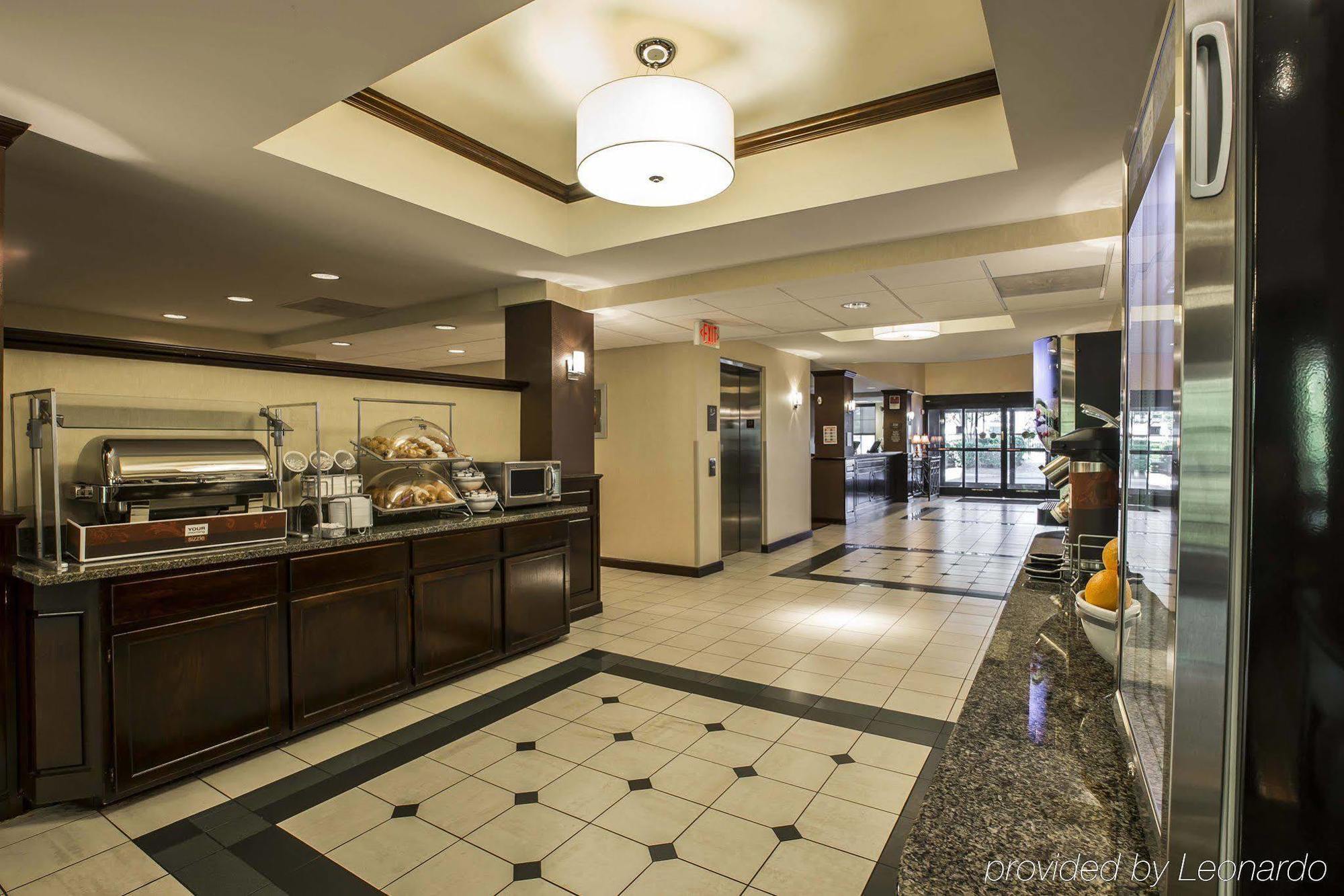Comfort Suites Hanes Mall Winston-Salem Exterior photo